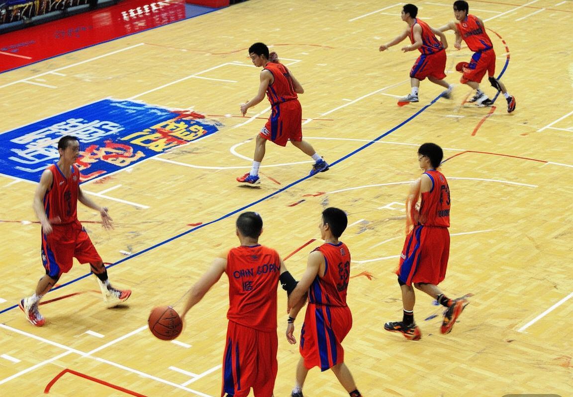 北控新疆对决：心理博弈与战术解析(图2)